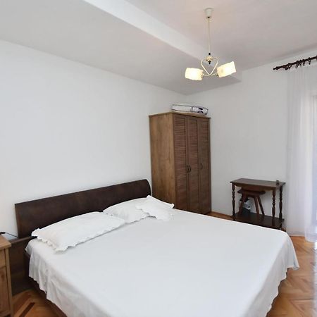 Apartment Miledina Primošten Exteriör bild